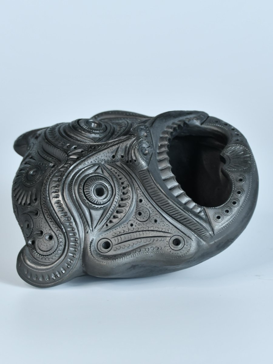 Black Terracotta Asur Mask: Unique Tabletop Accent