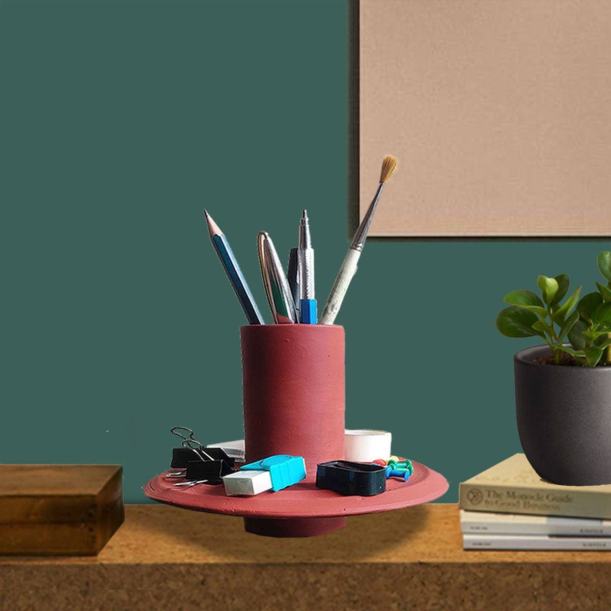 Deskware - The Dishman Natural Clay Organiser