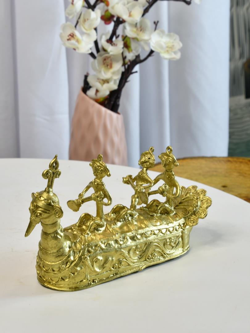 Dhokra Boat: Artisan Brass Tabletop Decor of Ancient Times.