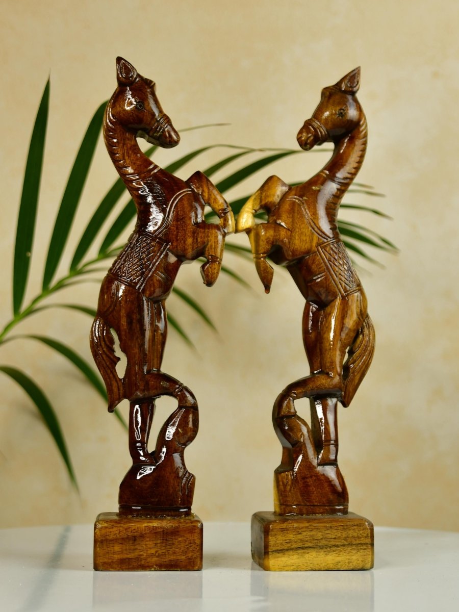 Sowpeace Artisan Wooden Jumping Horse Set: Home Decor